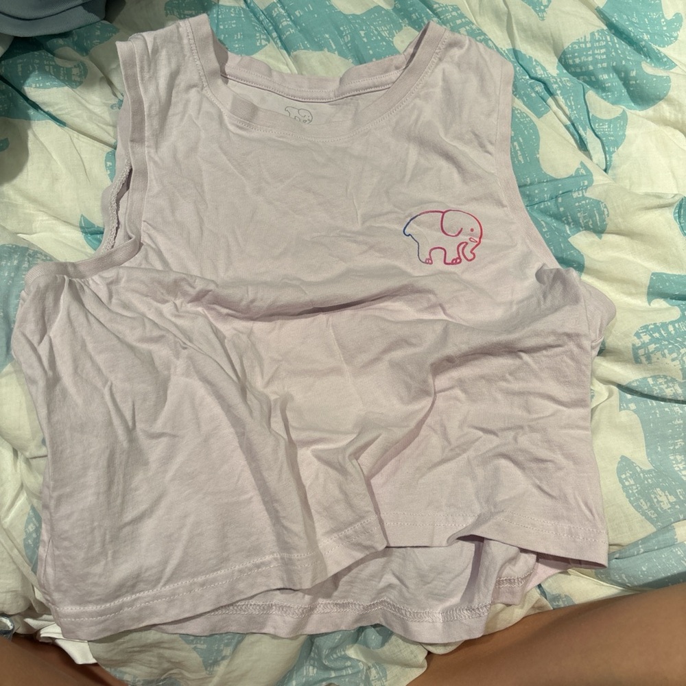tank top size small